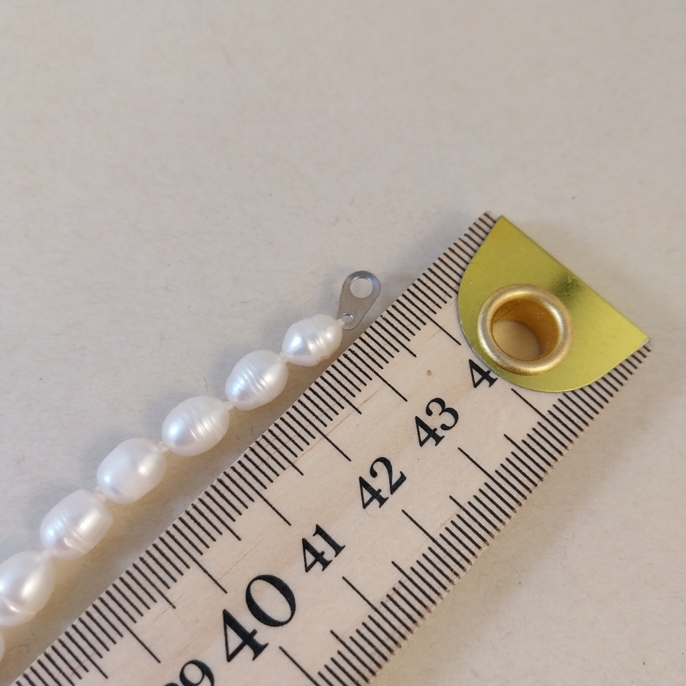 White Freshwater Pearl Necklace - Picture 6 of 12